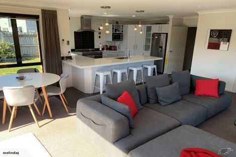 Photo of property in 4 Manhattan Court, Kelvin Grove, Palmerston North, 4414