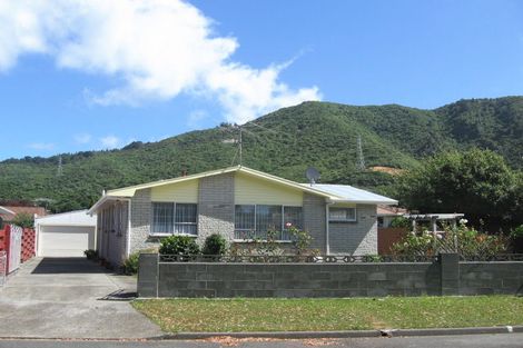 Photo of property in 3 Nevada Grove, Totara Park, Upper Hutt, 5018