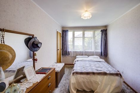 Photo of property in 28 Fleming Crescent, Maraenui, Napier, 4110