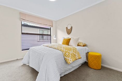 Photo of property in 4 Vincent Lane, Hobsonville, Auckland, 0616