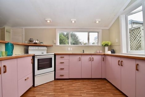 Photo of property in 262 High Street South, Carterton, 5713