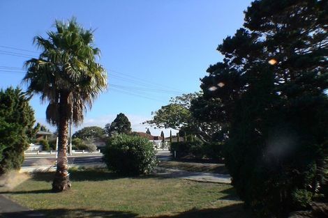 Photo of property in 41 Clevedon Road, Papakura, 2110