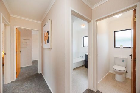 Photo of property in 53a Chatsworth Place, Highbury, Palmerston North, 4412