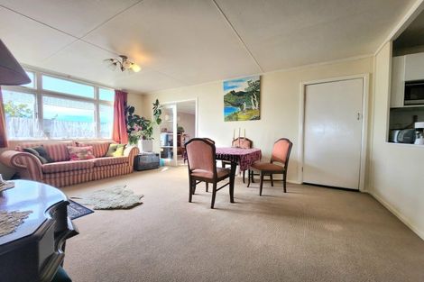 Photo of property in 72 Perth Street, South Hill, Oamaru, 9400