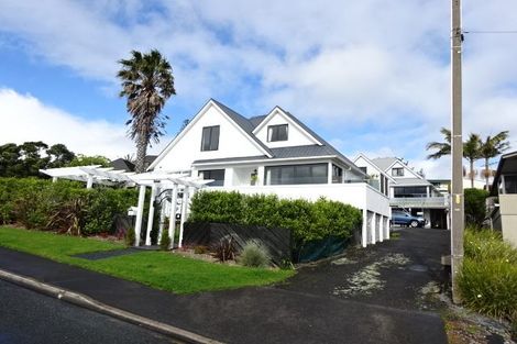 Photo of property in 1/6 Duncansby Road, Stanmore Bay, Whangaparaoa, 0932