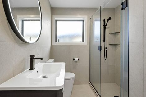 Photo of property in 1/20 Hart Road, Hauraki, Auckland, 0622