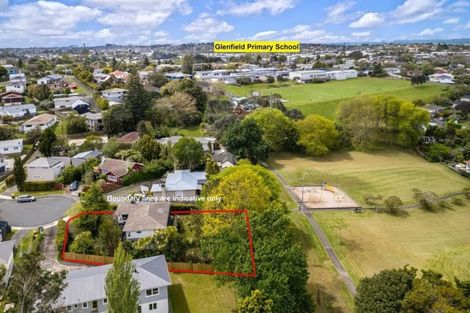 Photo of property in 41 Camelot Place, Glenfield, Auckland, 0629
