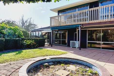 Photo of property in 17 Hamish Place, Sunnyhills, Auckland, 2010