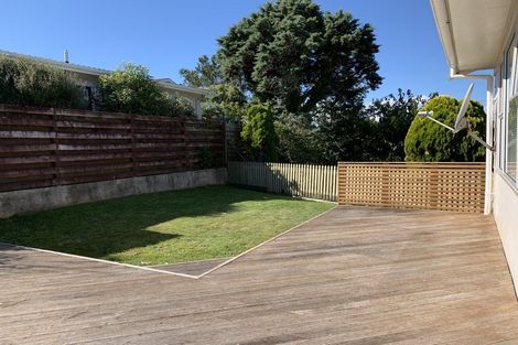 Photo of property in 10 Deveron Place, Tawa, Wellington, 5028