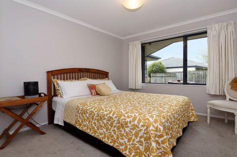 Photo of property in 26 Hoult Crescent, Monaco, Nelson, 7011