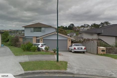 Photo of property in 44 Namsan Close, Fairview Heights, Auckland, 0632