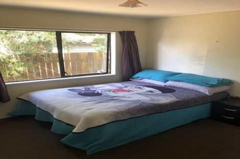 Photo of property in 15 Spackman Crescent, Paraparaumu, 5032