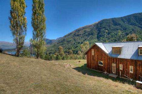 Photo of property in 685 Glenorchy-queenstown Road, Closeburn, Queenstown, 9371
