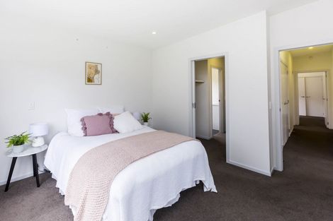 Photo of property in 16 Lane Street, Wallaceville, Upper Hutt, 5018