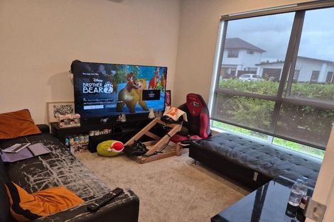 Photo of property in 5 Siren Street, Wainui, 0932