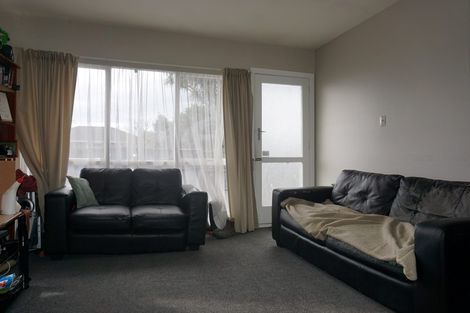 Photo of property in 108 Middlepark Road, Sockburn, Christchurch, 8042