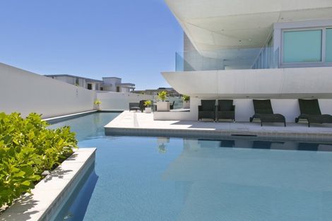 Photo of property in 11/225 Lake Terrace, Waipahihi, Taupo, 3330