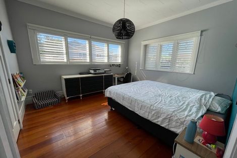 Photo of property in 24 Amaru Road, One Tree Hill, Auckland, 1061