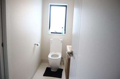 Photo of property in 142d Rifle Range Road, Dinsdale, Hamilton, 3204