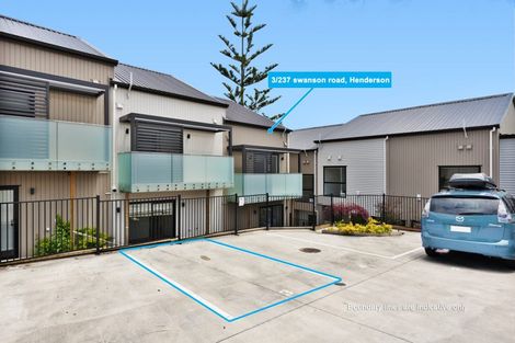 Photo of property in 5/237 Swanson Road, Henderson, Auckland, 0610