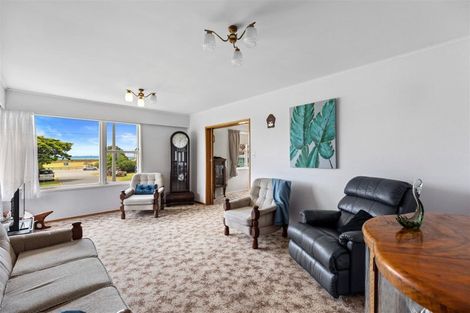 Photo of property in 1180 Papamoa Beach Road, Papamoa Beach, Papamoa, 3118