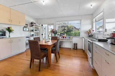 Photo of property in 14 Links Avenue, Mount Maunganui, 3116