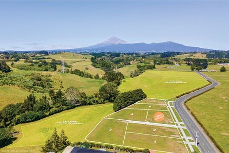 Photo of property in 1 Cowling Road, Hurdon, New Plymouth, 4310