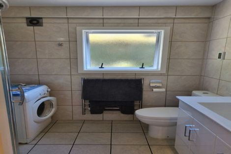 Photo of property in 1/17 Beulah Avenue, Rothesay Bay, Auckland, 0630