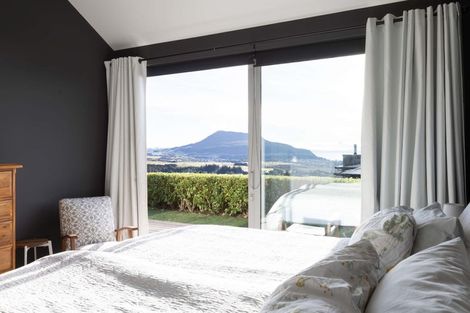 Photo of property in 15 Ngapera Way, Omori, Turangi, 3381