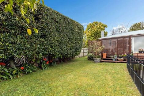 Photo of property in 1/12 Wolsley Avenue, Milford, Auckland, 0620