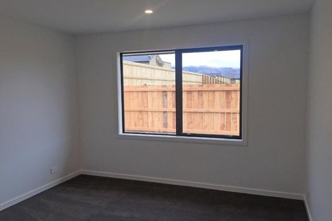Photo of property in 11 Obelisk Street, Wanaka, 9305