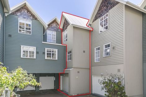 Photo of property in 9 Murphy Street, Thorndon, Wellington, 6011