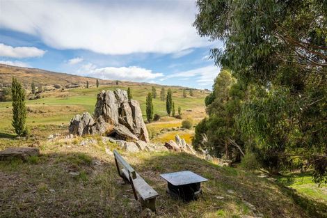 Photo of property in 1407 Fruitlands-roxburgh Road, Fruitlands, Alexandra, 9392