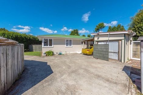 Photo of property in 50 Megan Avenue, Pakuranga Heights, Auckland, 2010