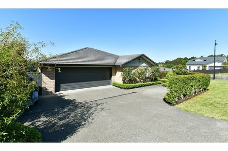 Photo of property in 69 Hillcrest Road, Hatfields Beach, Orewa, 0931
