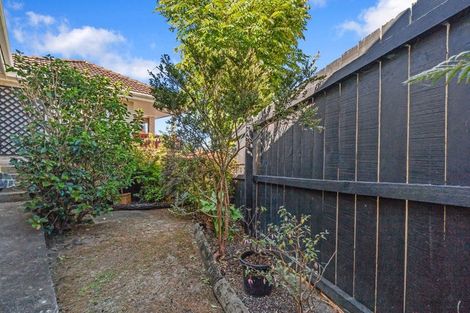 Photo of property in 21 Howe Street, Howick, Auckland, 2014