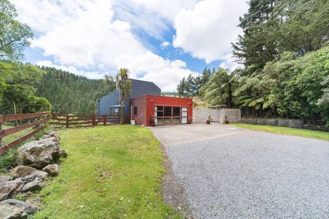 Photo of property in 631 Pahiatua Aokautere Road, Aokautere, Palmerston North, 4471