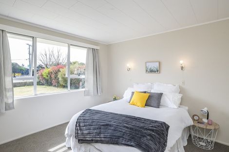Photo of property in 86 Gray Avenue, Paraparaumu Beach, Paraparaumu, 5032