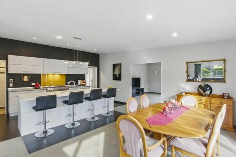 Photo of property in 48 Kotuku Drive, Paraparaumu Beach, Paraparaumu, 5032