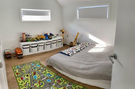 Photo of property in 12 Apihai Street, Orakei, Auckland, 1071