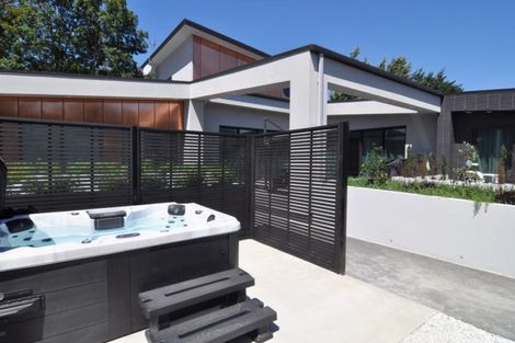 Photo of property in 120a Clyde Road, Ilam, Christchurch, 8041