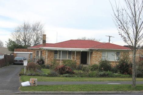 Photo of property in 1120 Heaphy Terrace, Fairfield, Hamilton, 3214