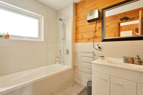 Photo of property in 1/74 Colwill Road, Massey, Auckland, 0614