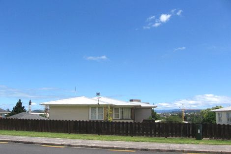 Photo of property in 40 Portman Road, Mount Wellington, Auckland, 1060