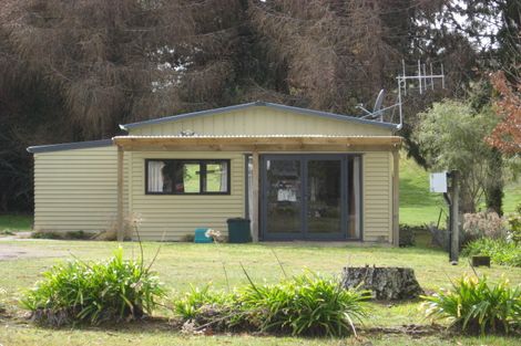 Photo of property in 25 Marina Terrace, Kinloch, Taupo, 3377
