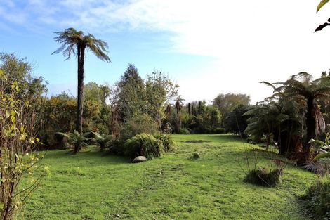 Photo of property in 4490 Karamea Highway, Karamea, 7893