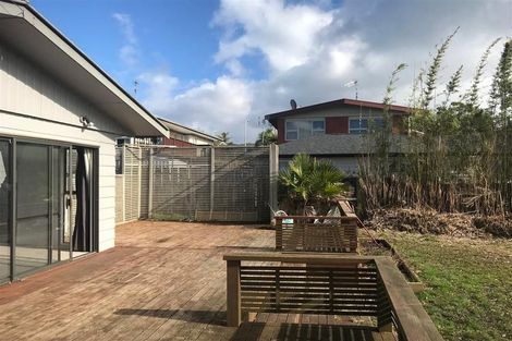 Photo of property in 47 Beechdale Crescent, Pakuranga Heights, Auckland, 2010