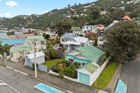 Photo of property in 56 Freyberg Street, Lyall Bay, Wellington, 6022