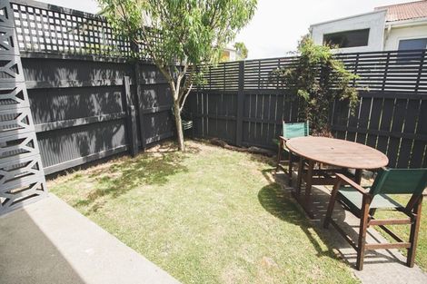 Photo of property in 2/56 Golf Road, Tahunanui, Nelson, 7011