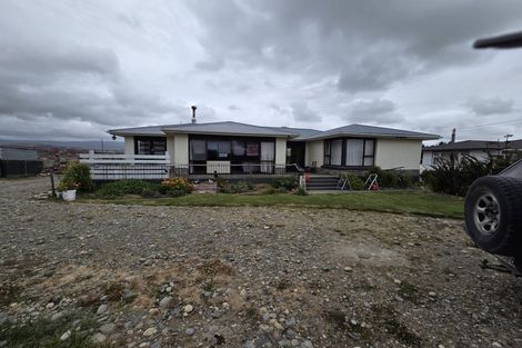 Photo of property in 35 Papatotara Road, Tuatapere, 9620